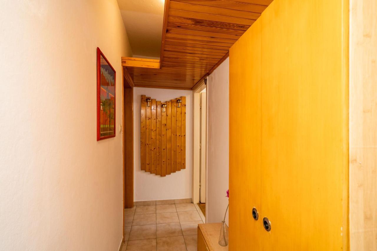 Spacious Three Bedroom Apartment ดูบรอฟนิก ภายนอก รูปภาพ